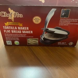 Tortilla maker